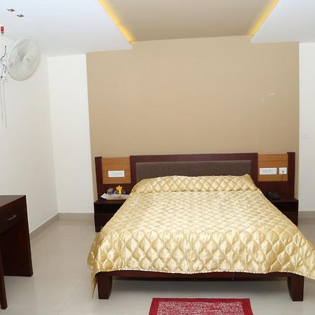 Hazmi Inn Perintalmanna المظهر الخارجي الصورة