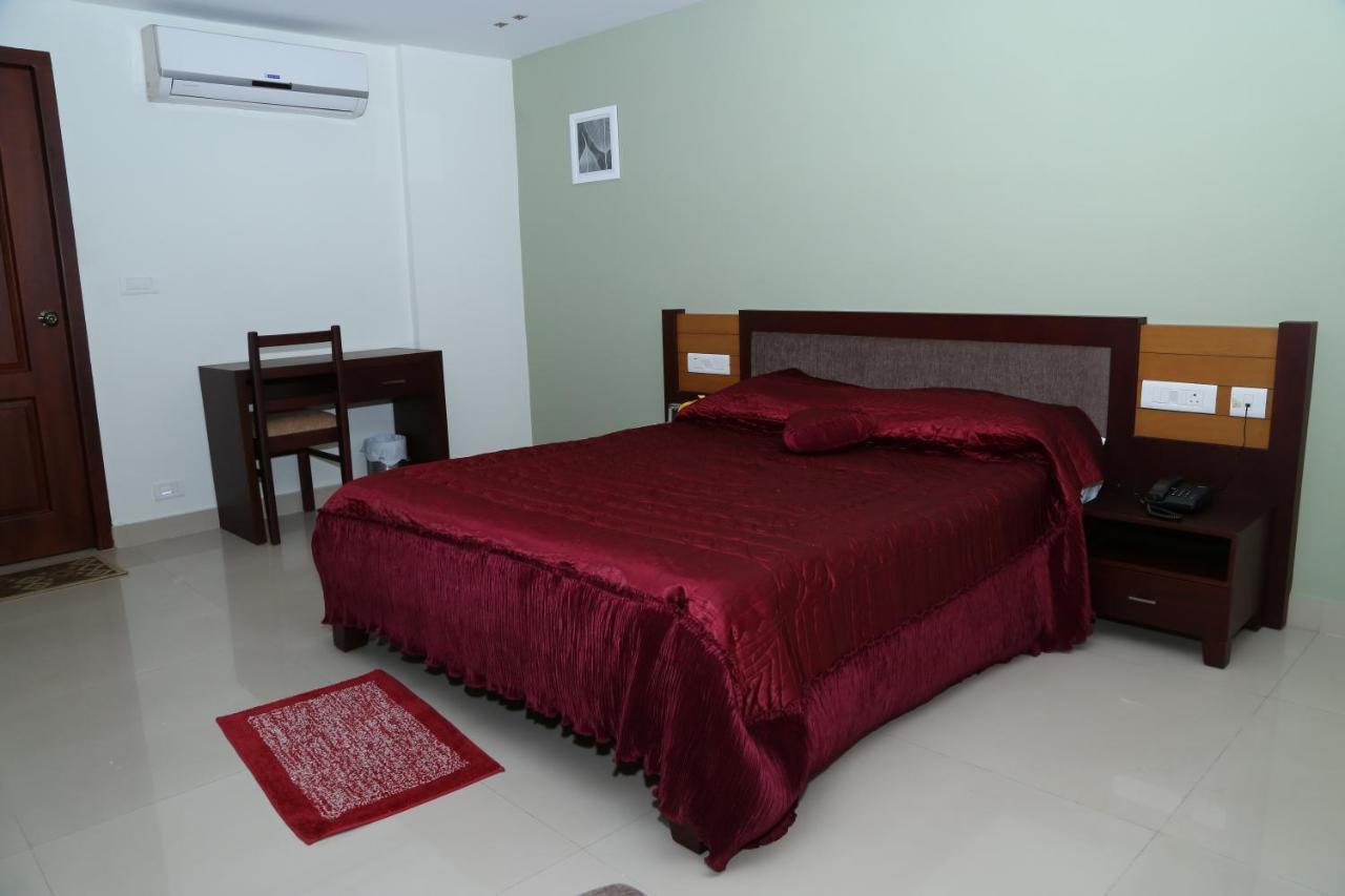 Hazmi Inn Perintalmanna المظهر الخارجي الصورة